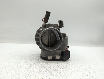 2011-2014 Hyundai Sonata Throttle Body P/N:35100-2G700 Fits Fits 2011 2012 2013 2014 2015 2016 OEM Used Auto Parts - Oemused