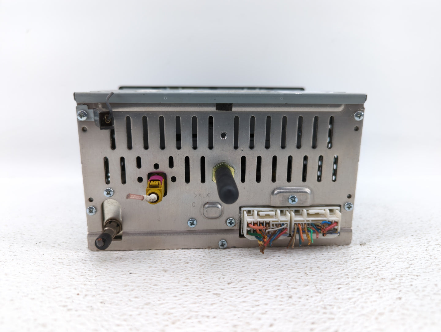 2012-2012 Hyundai Sonata Am Fm Cd Player Radio Receiver - Oemusedautoparts1.com
