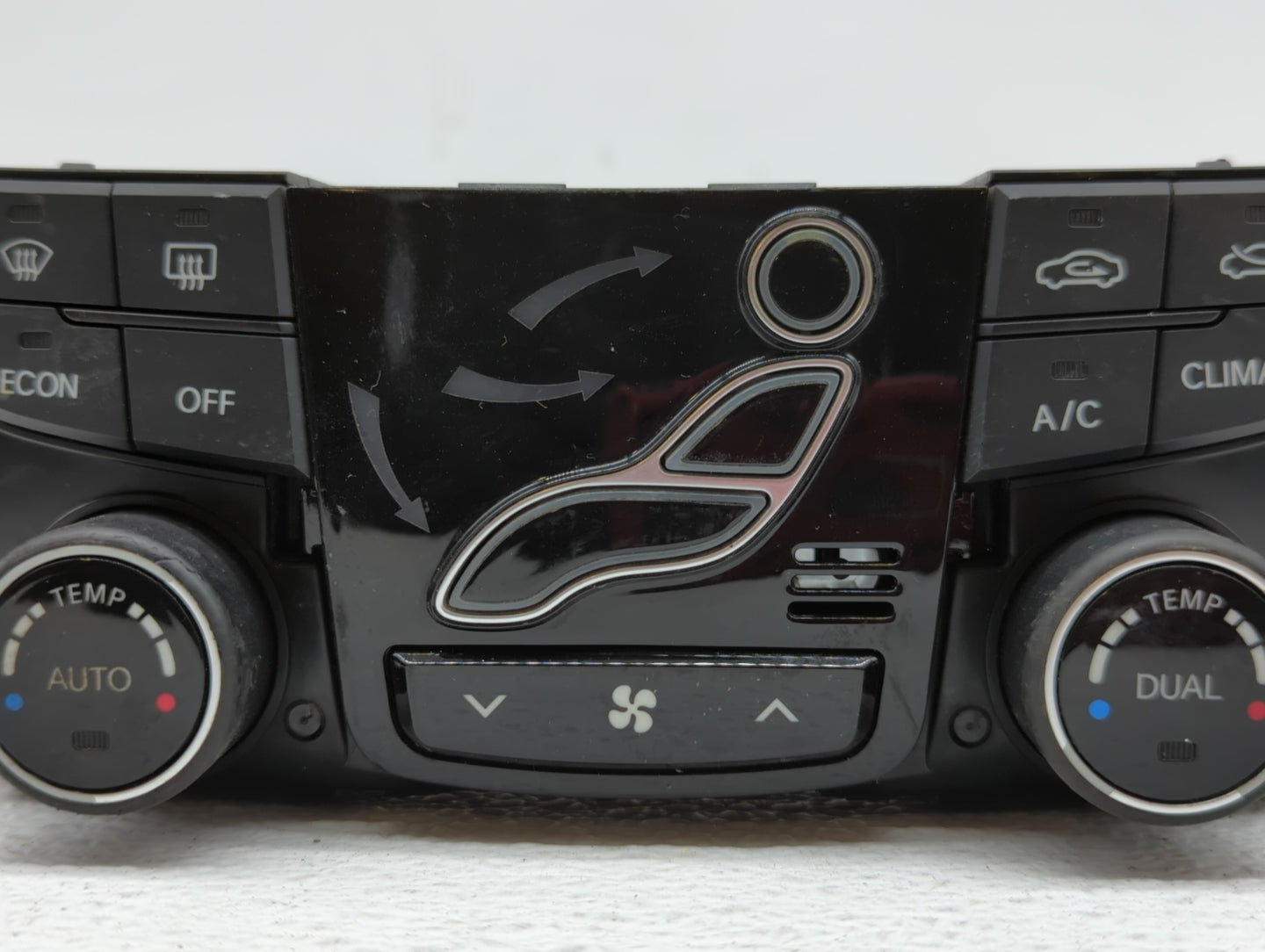 2011-2015 Hyundai Sonata Climate Control Module Temperature AC/Heater Replacement P/N:97250-4RDB3 97250-4RDB4 Fits OEM Used 