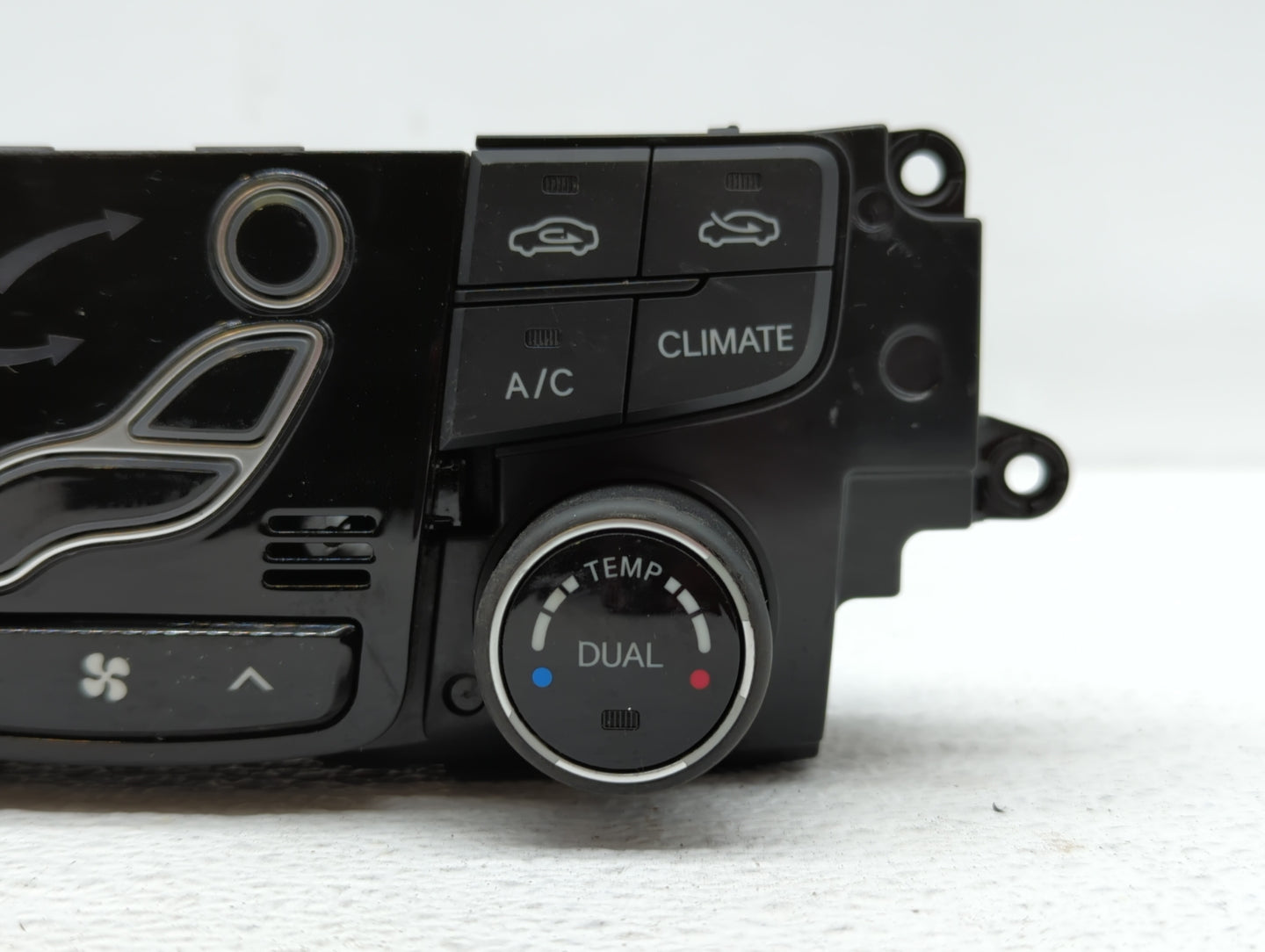 2011-2015 Hyundai Sonata Climate Control Module Temperature AC/Heater Replacement P/N:97250-4RDB3 97250-4RDB4 Fits OEM Used 