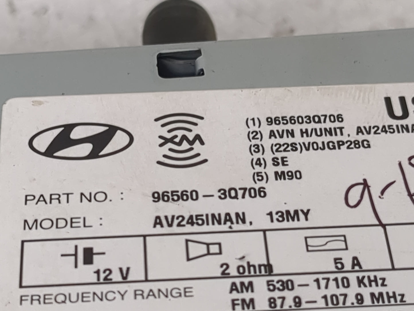 2011-2012 Hyundai Sonata Radio AM FM Cd Player Receiver Replacement P/N:96560-3Q706 Fits Fits 2011 2012 OEM Used Auto Parts 