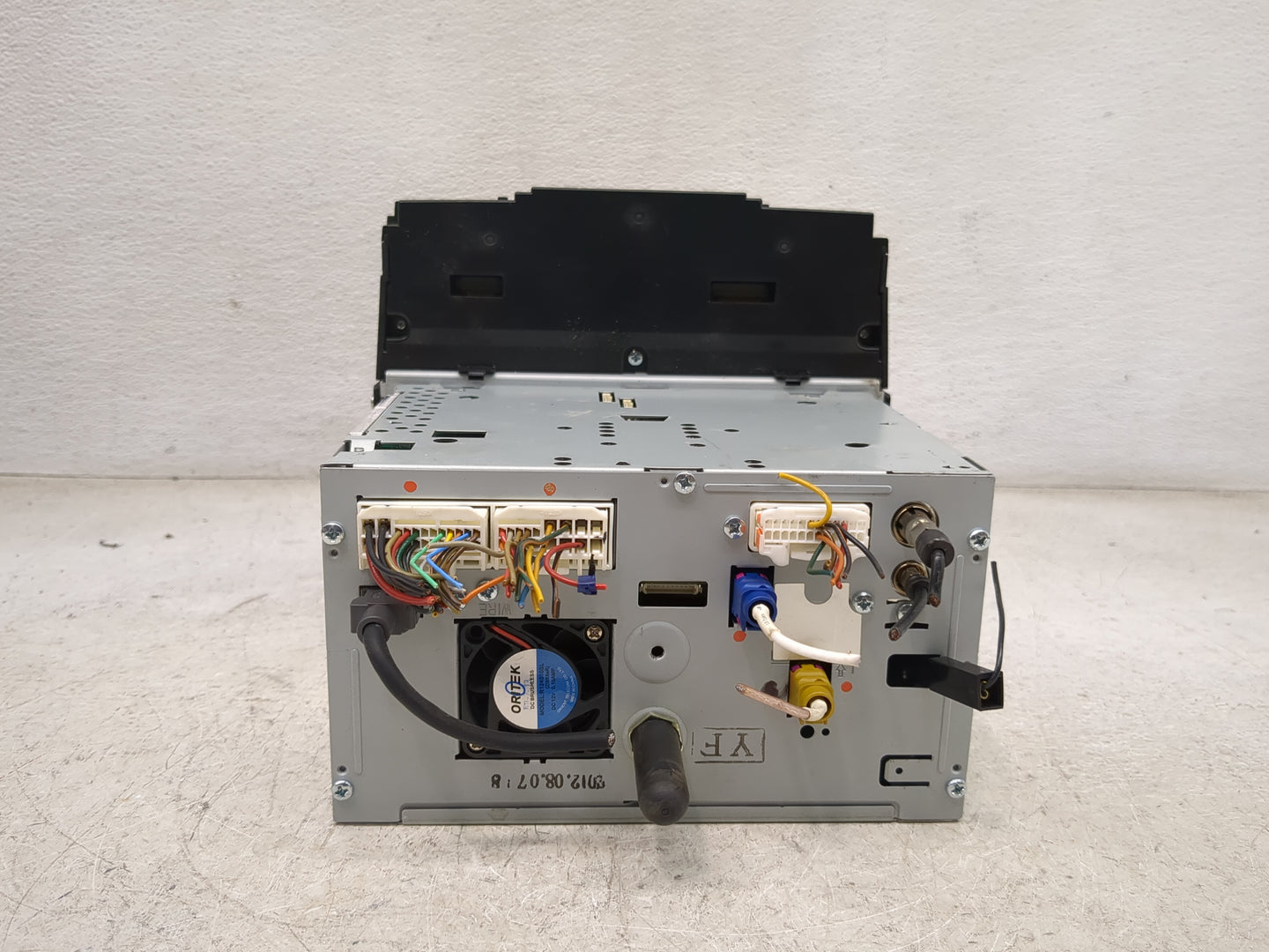 2011-2012 Hyundai Sonata Radio AM FM Cd Player Receiver Replacement P/N:96560-3Q706 Fits Fits 2011 2012 OEM Used Auto Parts 