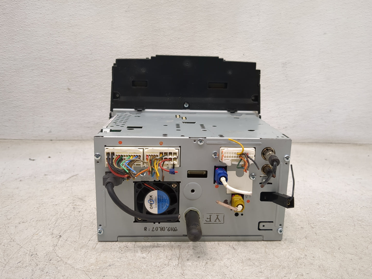 2011-2012 Hyundai Sonata Radio AM FM Cd Player Receiver Replacement P/N:96560-3Q706 Fits Fits 2011 2012 OEM Used Auto Parts 