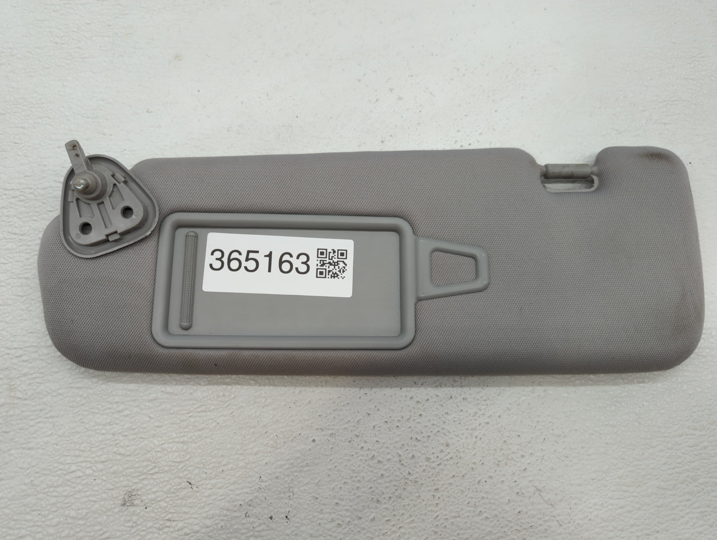 2011-2015 Hyundai Sonata Sun Visor Shade Replacement Driver Left Mirror Fits Fits 2011 2012 2013 2014 2015 OEM Used Auto Par