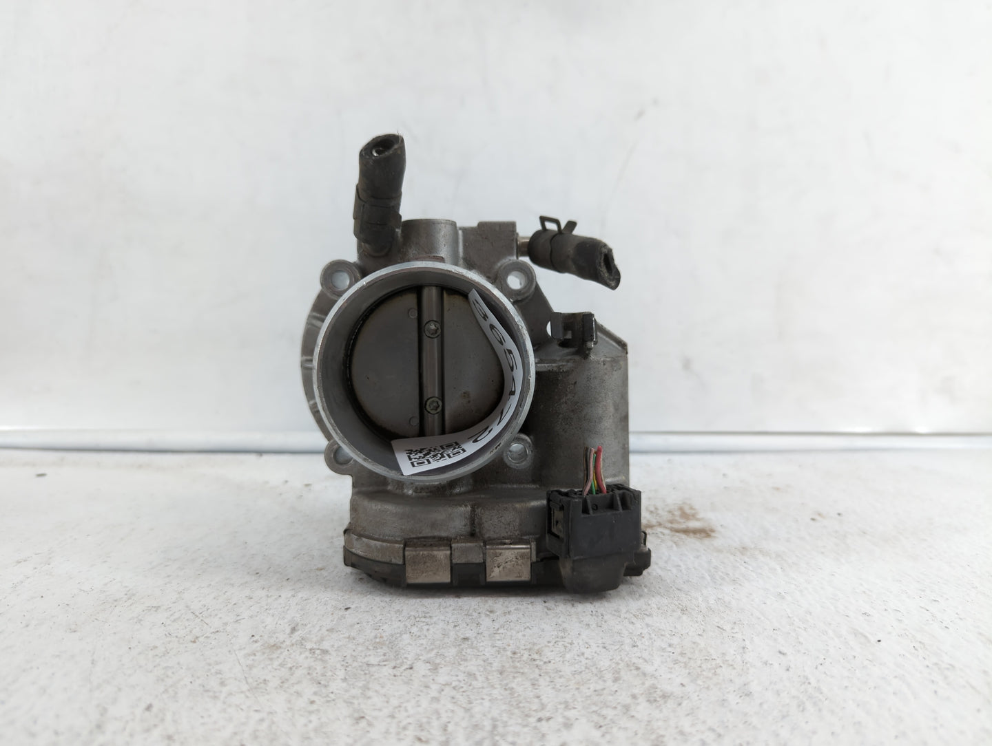 2011-2015 Hyundai Sonata Throttle Body P/N:35100-2G800 9045010020, 0459 1847 AC Fits Fits 2011 2012 2013 2014 2015 2016 OEM 