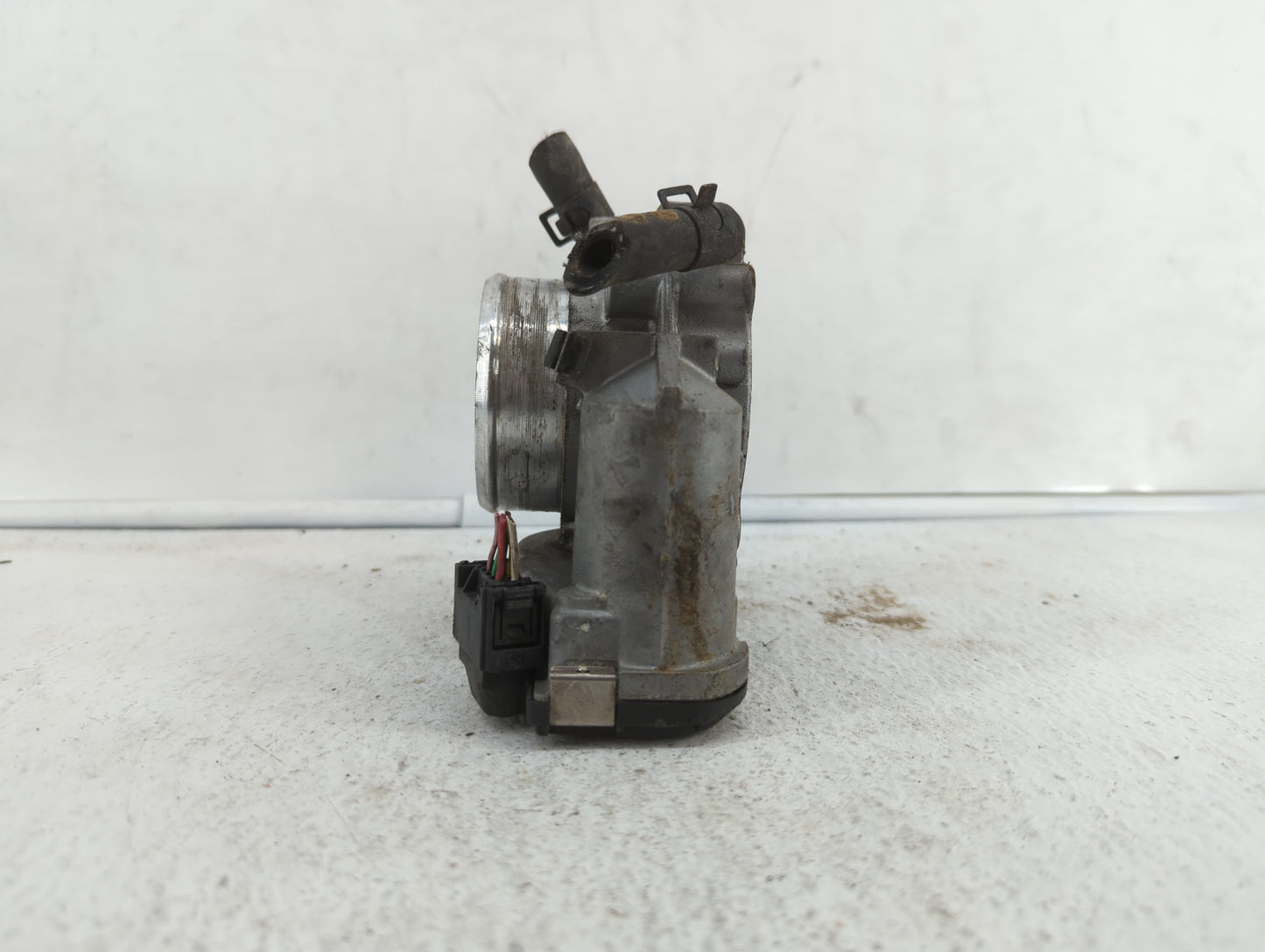2011-2015 Hyundai Sonata Throttle Body P/N:35100-2G800 9045010020, 0459 1847 AC Fits Fits 2011 2012 2013 2014 2015 2016 OEM 