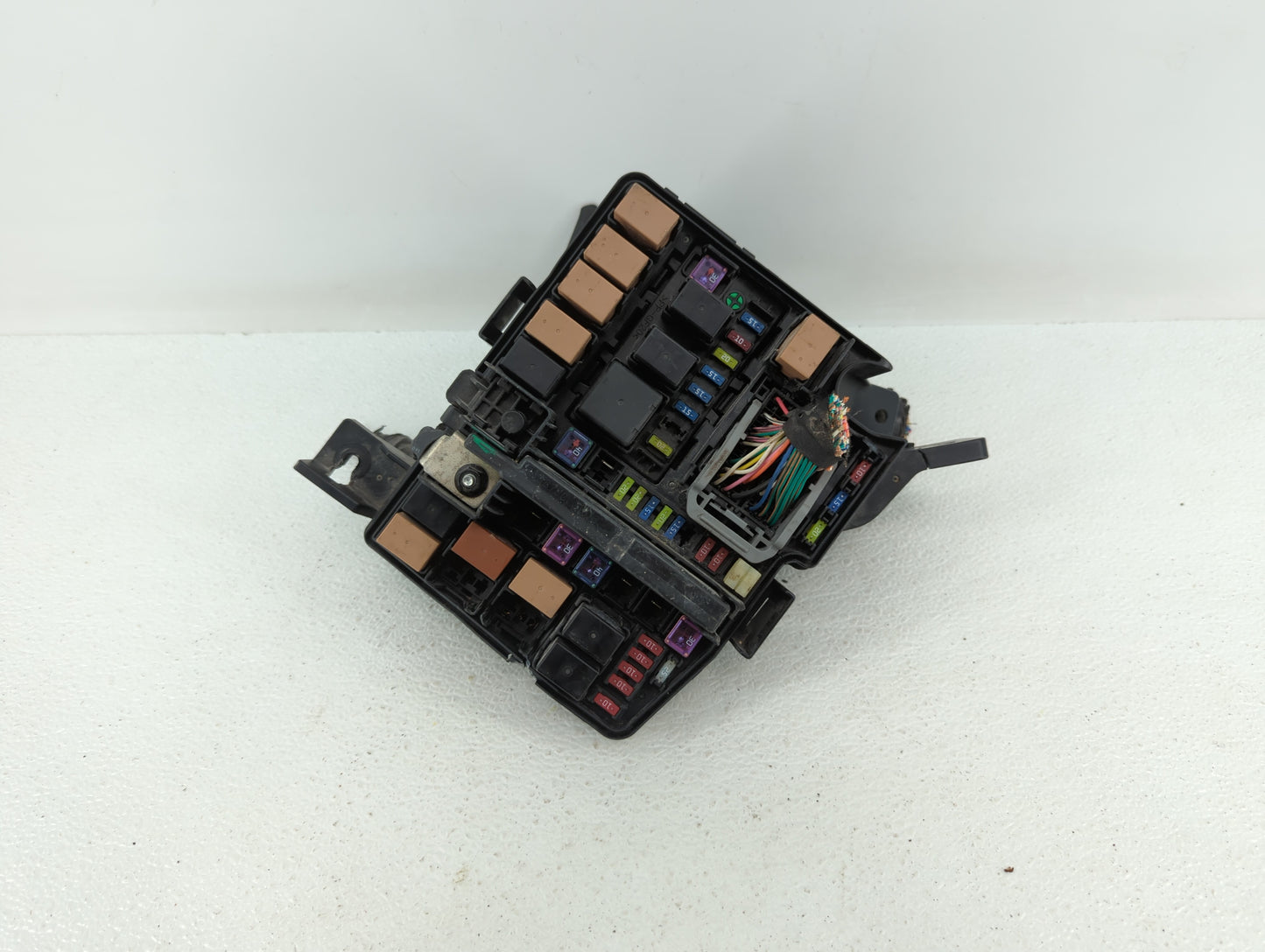 2011-2014 Hyundai Sonata Fusebox Fuse Box Panel Relay Module P/N:VS912003Q070MC Fits Fits 2011 2012 2013 2014 OEM Used Auto 