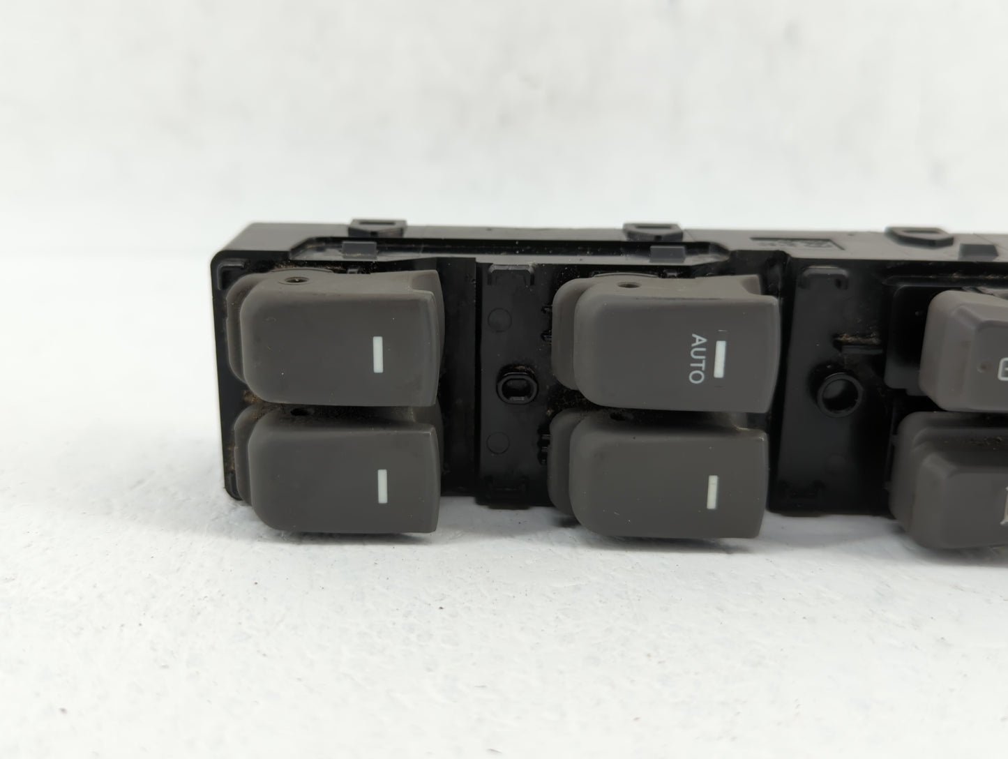 2011-2015 Hyundai Sonata Master Power Window Switch Replacement Driver Side Left Fits Fits 2011 2012 2013 2014 2015 OEM Used