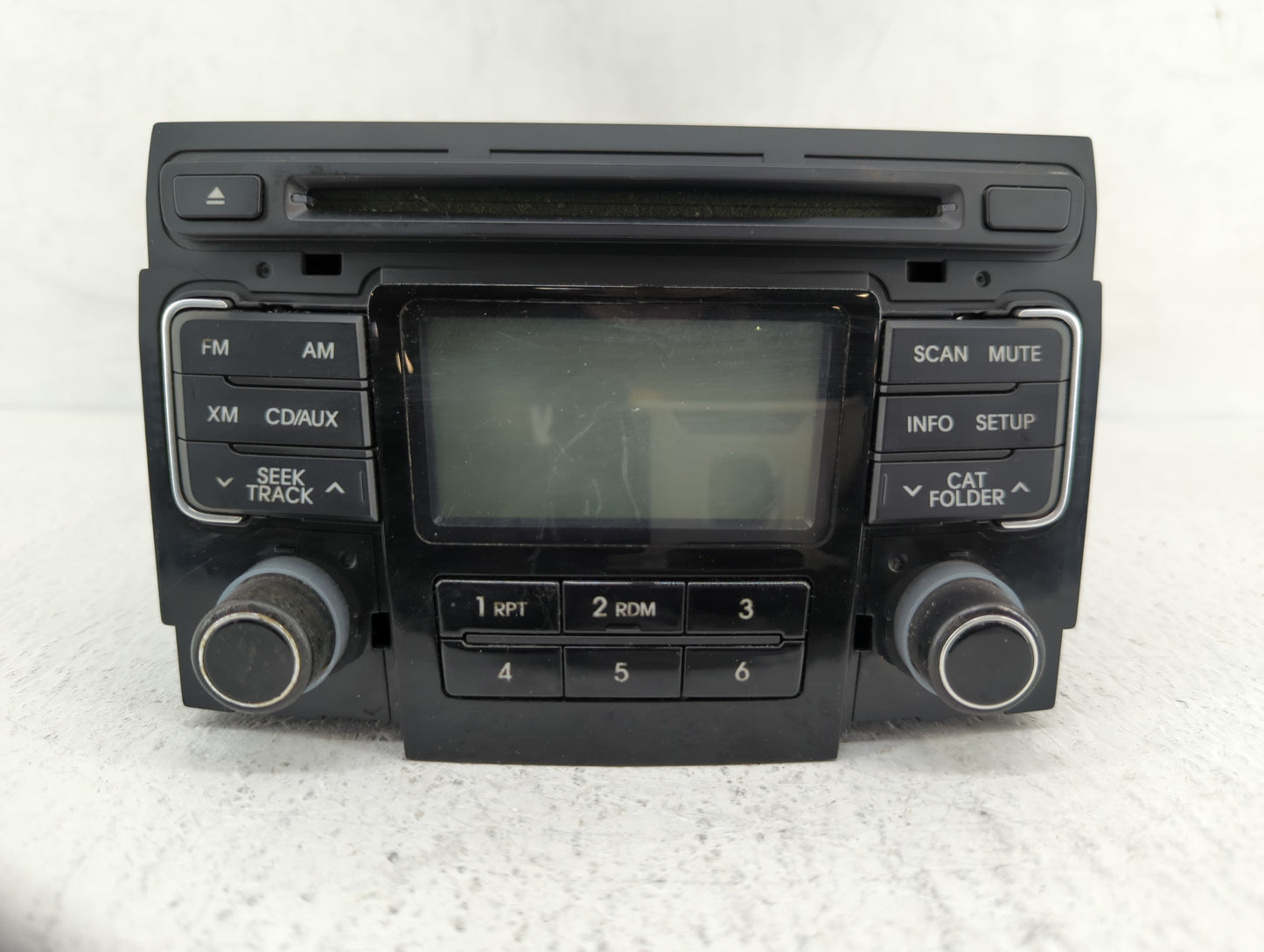2012-2015 Hyundai Sonata Am Fm Cd Player Radio Receiver - Oemusedautoparts1.com
