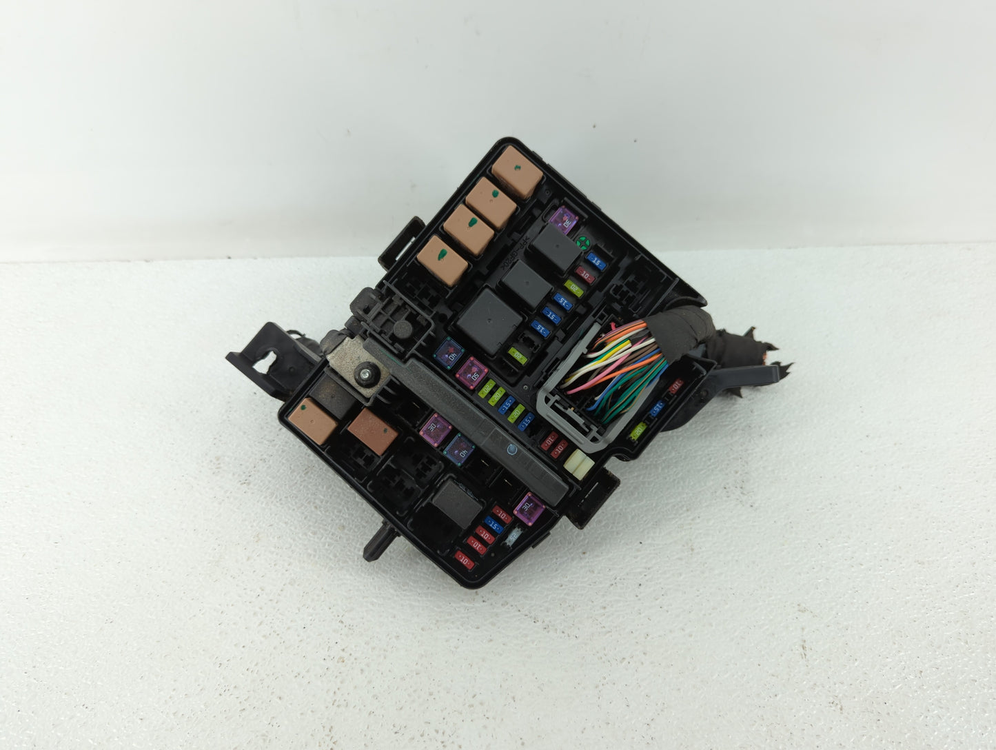 2011-2014 Hyundai Sonata Fusebox Fuse Box Panel Relay Module P/N:VS912003Q103M0 VS912003Q094YB Fits Fits 2011 2012 2013 2014