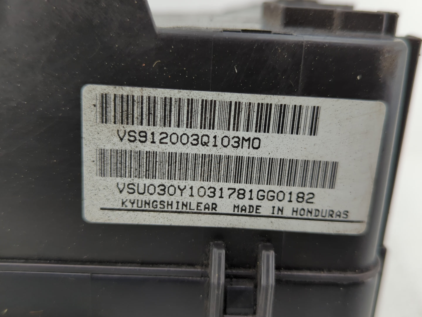 2011-2014 Hyundai Sonata Fusebox Fuse Box Panel Relay Module P/N:VS912003Q103M0 VS912003Q094YB Fits Fits 2011 2012 2013 2014