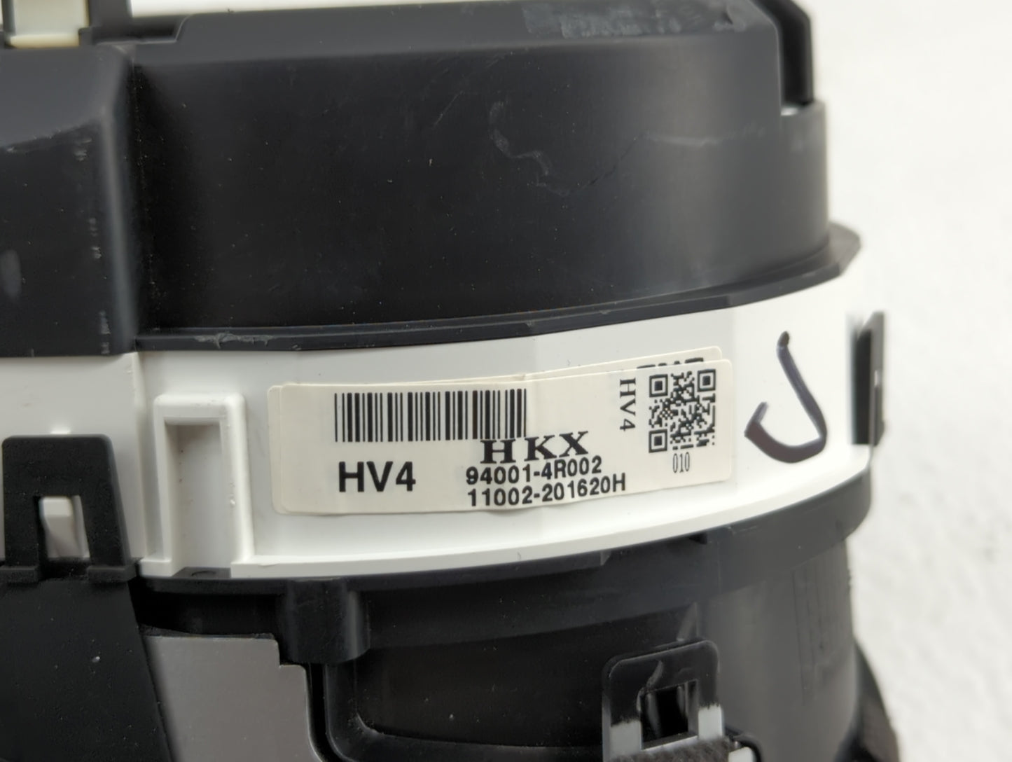 2011-2015 Hyundai Sonata Instrument Cluster Speedometer Gauges P/N:94001-4R001 94001-4R002 Fits Fits 2011 2012 2013 2014 201