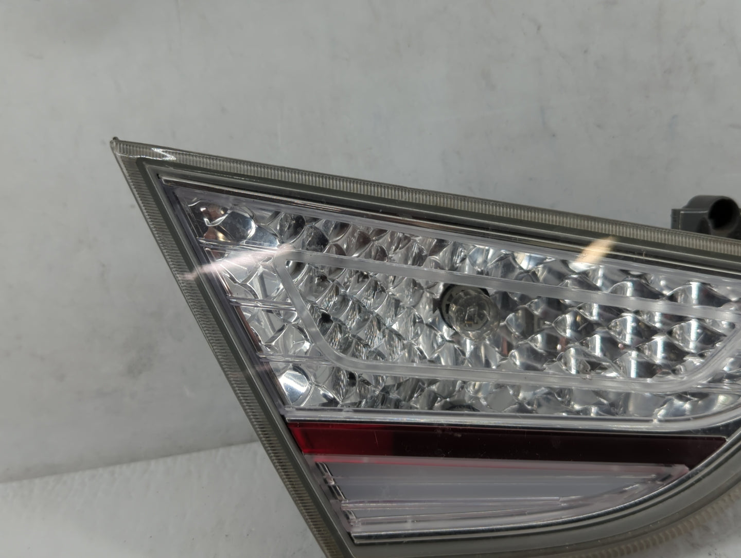 2011-2015 Hyundai Sonata Tail Light Assembly Driver Left OEM P/N:92403-4R0 Fits Fits 2011 2012 2013 2014 2015 OEM Used Auto 