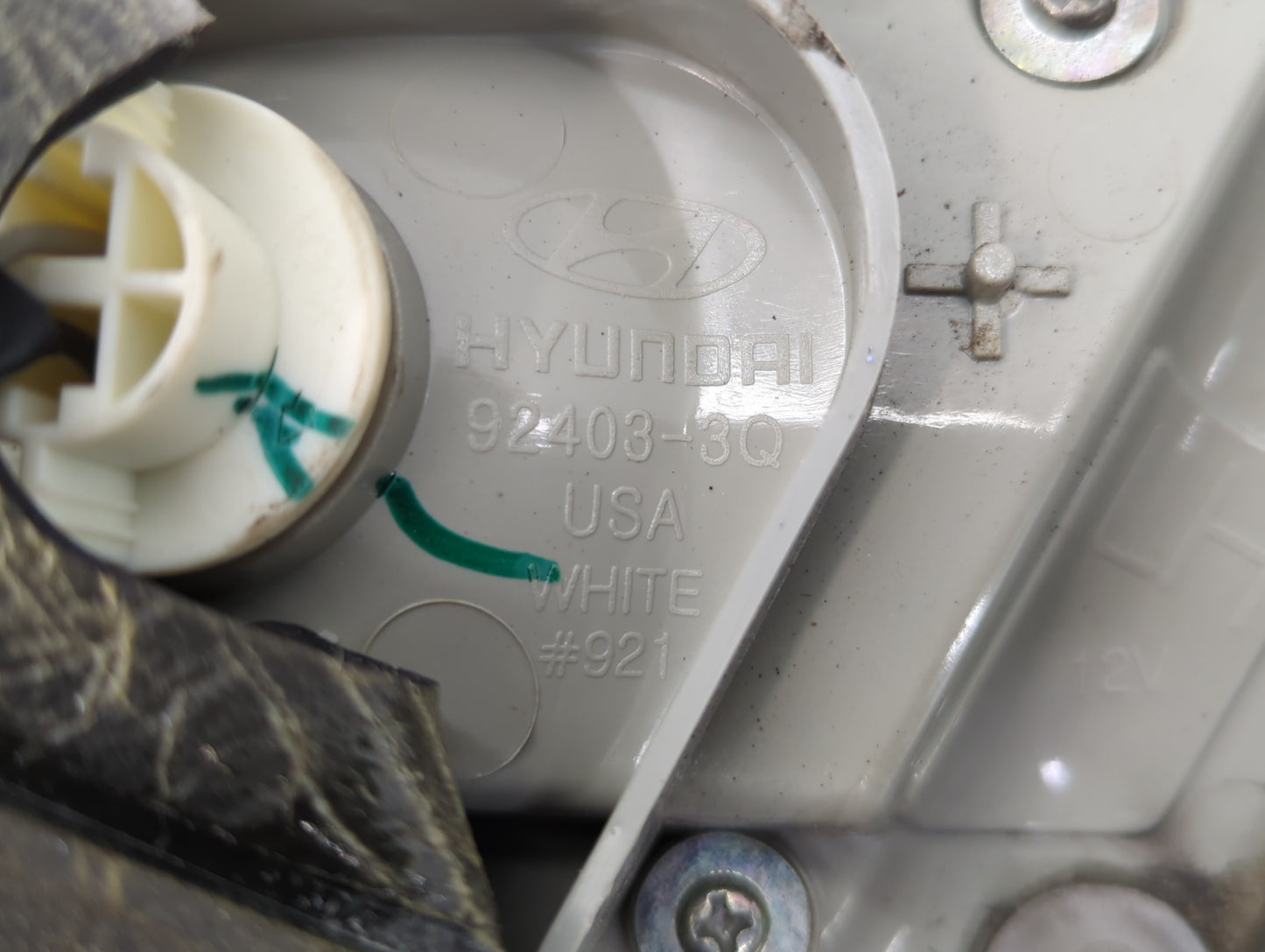 2011-2014 Hyundai Sonata Tail Light Assembly Driver Left OEM P/N:92403-3Q Fits Fits 2011 2012 2013 2014 OEM Used Auto Parts 