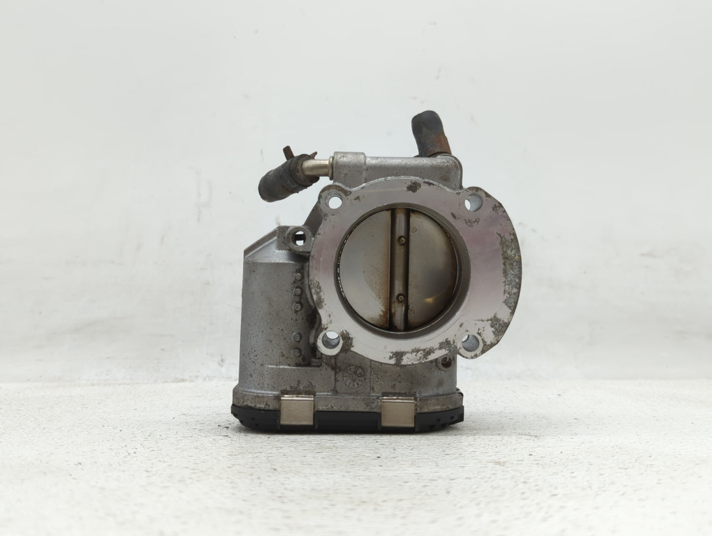 2011-2015 Hyundai Sonata Throttle Body P/N:35100-2G700 35100-2G800 Fits Fits 2011 2012 2013 2014 2015 2016 OEM Used Auto Par