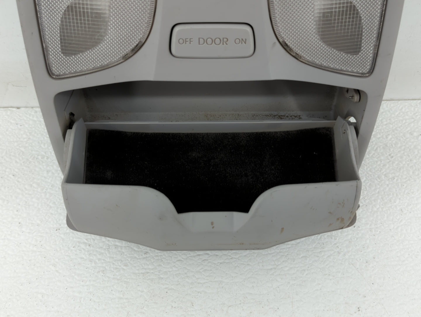 2011-2015 Hyundai Sonata Overhead Roof Console Interior Dome Light Grey - Oemusedautoparts1.com