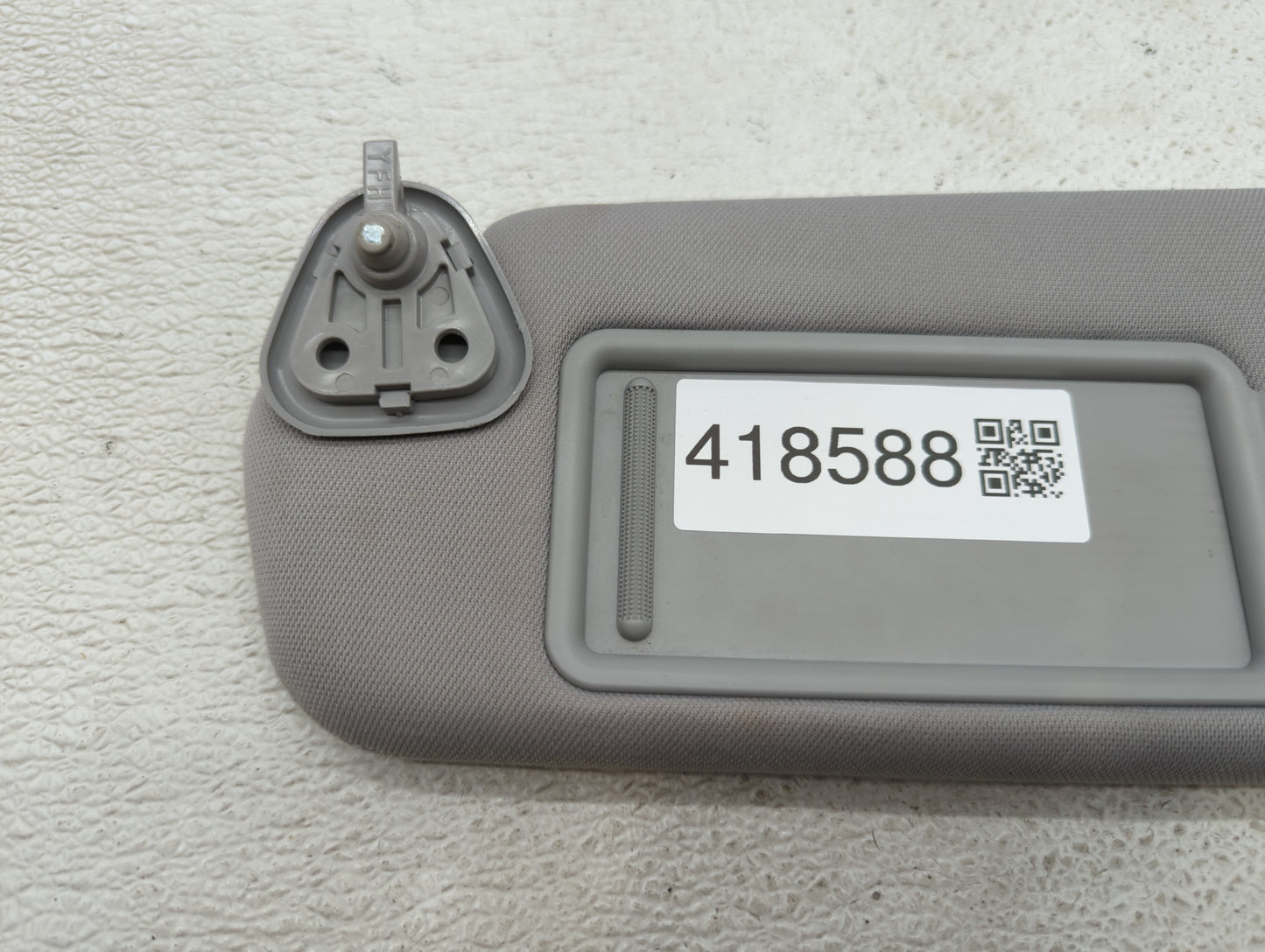 2012-2014 Hyundai Sonata Sun Visor Shade Replacement Driver Left Mirror Fits Fits 2012 2013 2014 OEM Used Auto Parts - Oemus