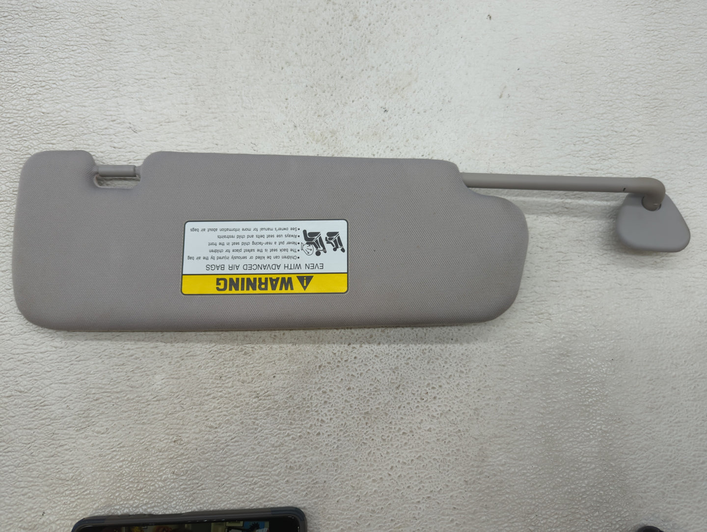 2012-2014 Hyundai Sonata Sun Visor Shade Replacement Driver Left Mirror Fits Fits 2012 2013 2014 OEM Used Auto Parts - Oemus