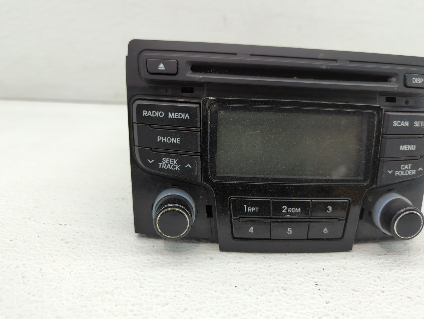 2012-2015 Hyundai Sonata Am Fm Cd Player Radio Receiver - Oemusedautoparts1.com