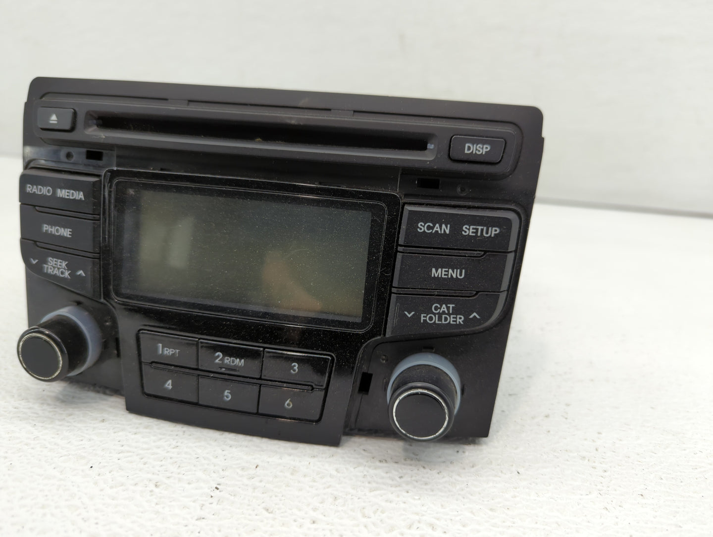 2012-2015 Hyundai Sonata Am Fm Cd Player Radio Receiver - Oemusedautoparts1.com