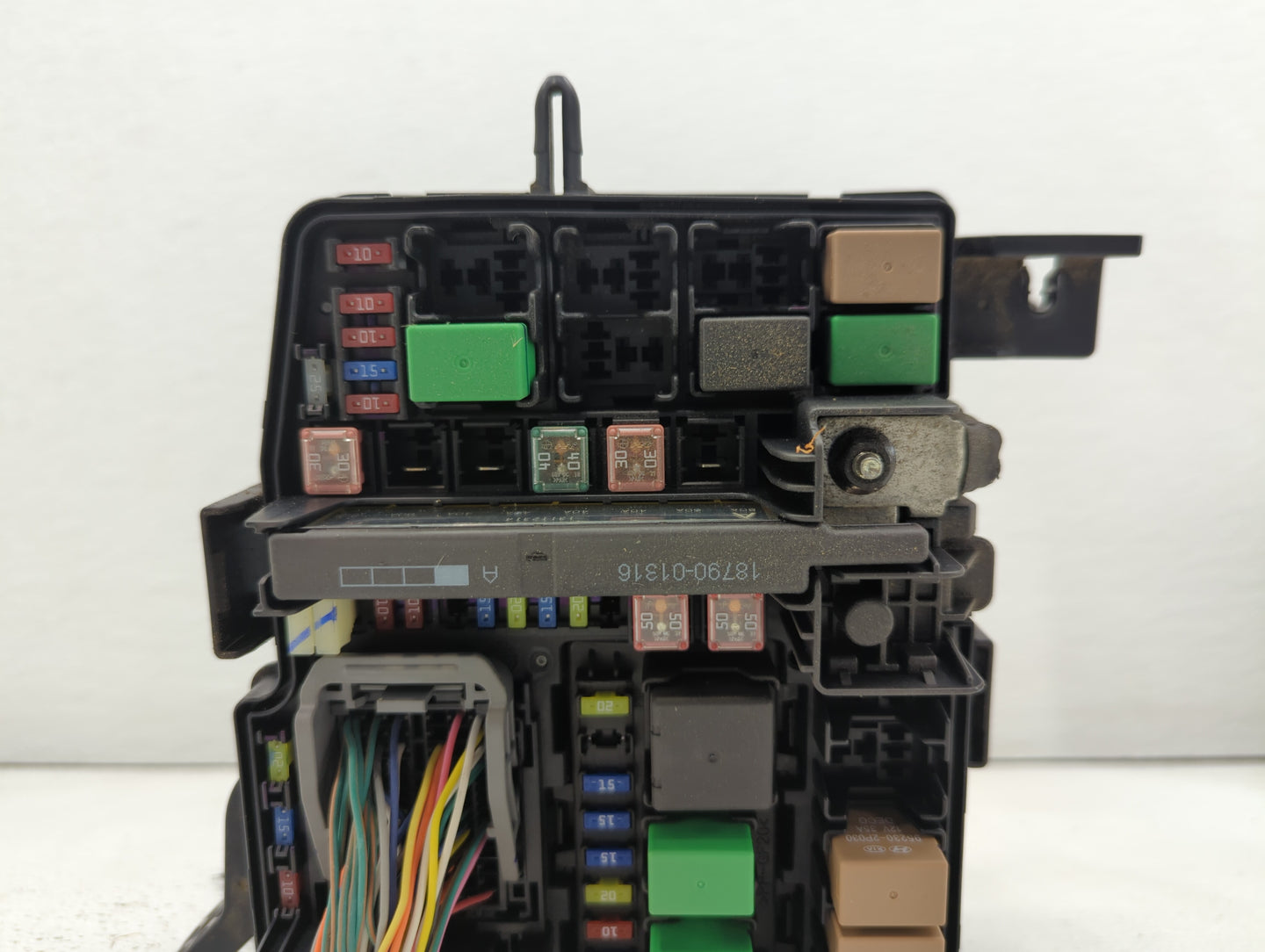 2011-2014 Hyundai Sonata Fusebox Fuse Box Panel Relay Module P/N:91750-3Q070 91950-3S711 Fits Fits 2011 2012 2013 2014 OEM U