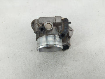 2011-2014 Hyundai Sonata Throttle Body P/N:35100-2G700 Fits Fits 2011 2012 2013 2014 2015 2016 OEM Used Auto Parts