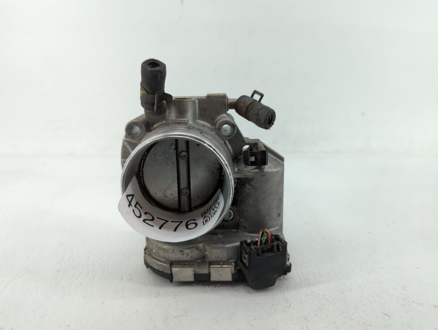 2011-2015 Hyundai Sonata Throttle Body P/N:35100-2G700 35100-2G800 Fits Fits 2011 2012 2013 2014 2015 2016 OEM Used Auto Par