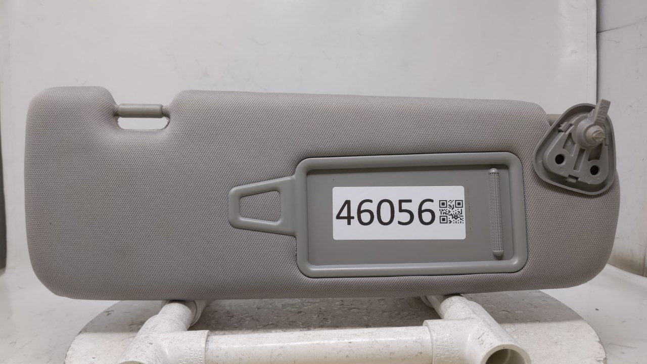 2012 Hyundai Sonata Sun Visor Shade Replacement Passenger Right Mirror Fits OEM Used Auto Parts - Oemusedautoparts1.com