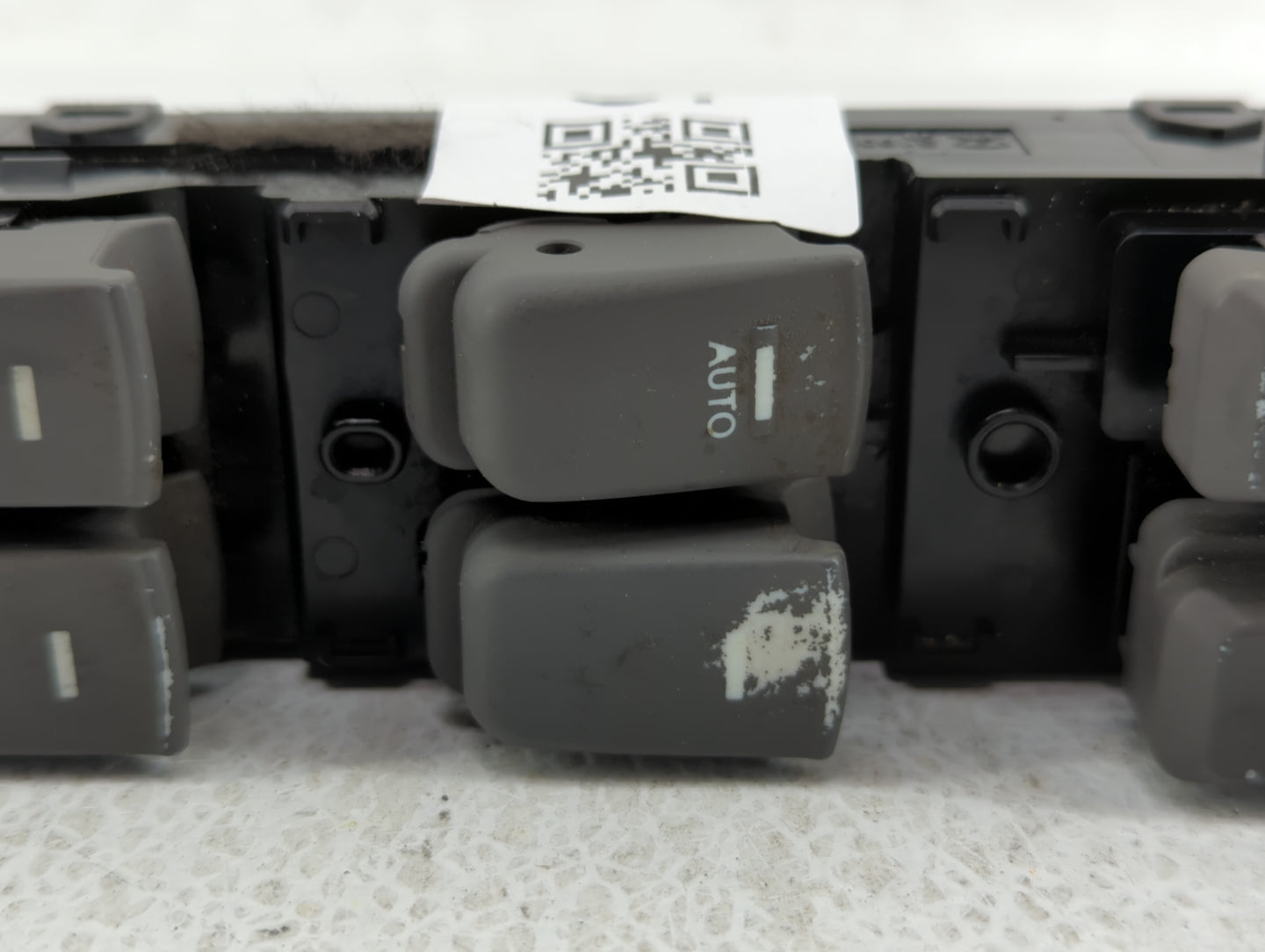 2011-2015 Hyundai Sonata Master Power Window Switch Replacement Driver Side Left P/N:202008875 202008876 Fits OEM Used Auto 