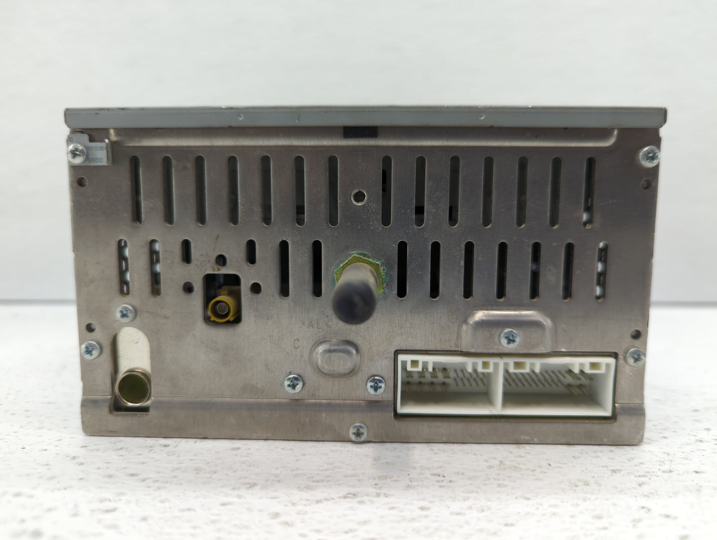 2012-2015 Hyundai Sonata Am Fm Cd Player Radio Receiver - Oemusedautoparts1.com