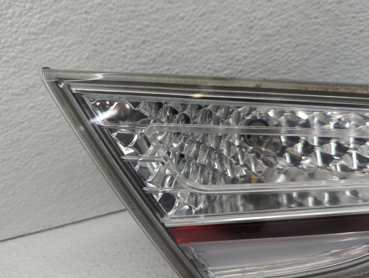 2011-2015 Hyundai Sonata Tail Light Assembly Driver Left OEM P/N:92403-4R0 Fits Fits 2011 2012 2013 2014 2015 OEM Used Auto 
