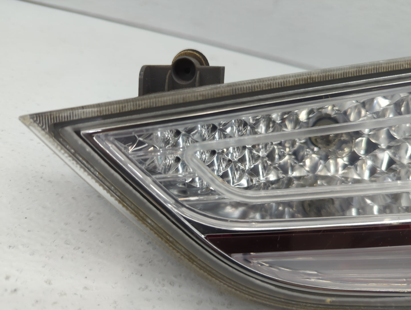 2011-2015 Hyundai Sonata Tail Light Assembly Passenger Right OEM P/N:92404-4R0 92404-3S2 Fits Fits 2011 2012 2013 2014 2015 