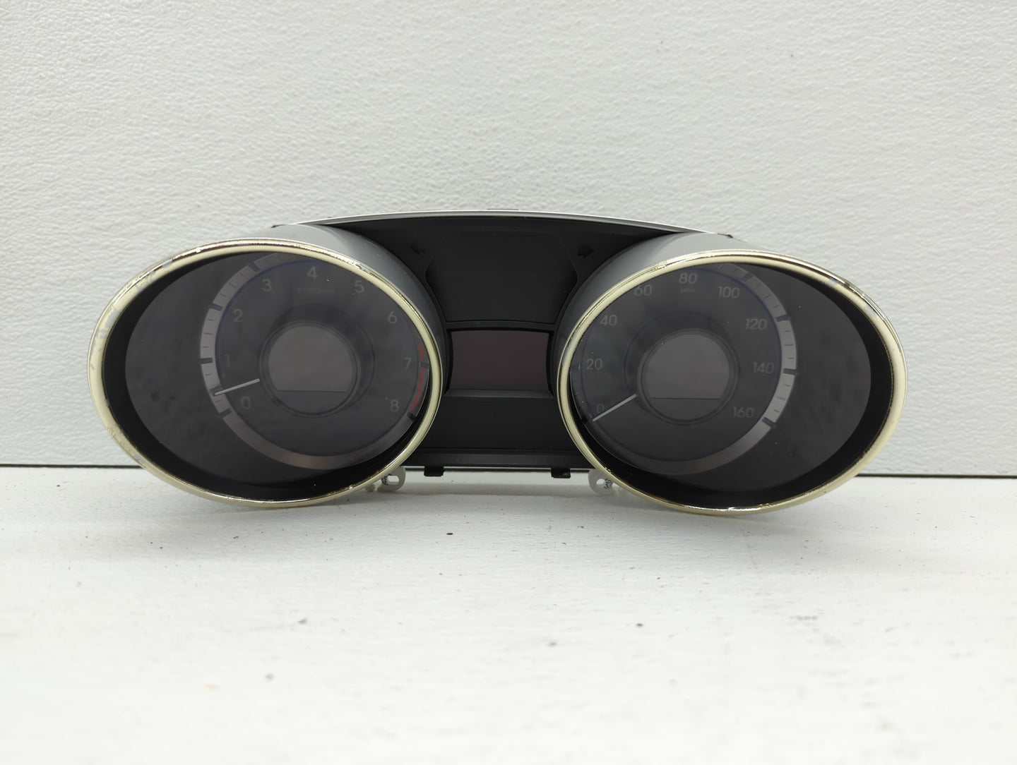2011-2013 Hyundai Sonata Instrument Cluster Speedometer Gauges P/N:94001-3Q000 94001-3Q001 Fits Fits 2011 2012 2013 OEM Used