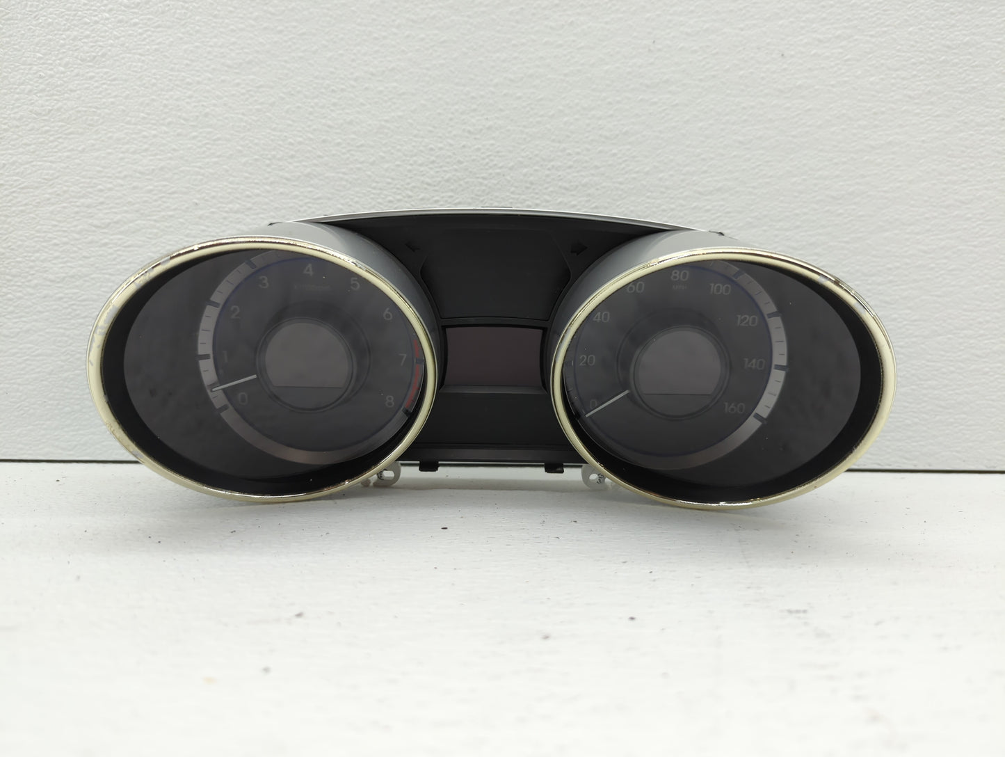 2011-2013 Hyundai Sonata Instrument Cluster Speedometer Gauges P/N:94001-3Q000 94001-3Q001 Fits Fits 2011 2012 2013 OEM Used