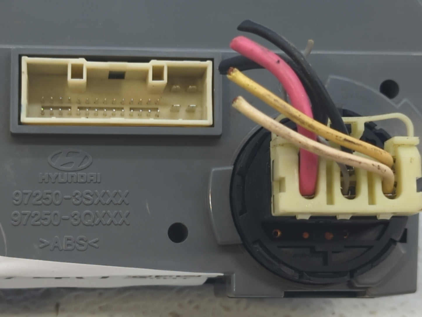 2011-2013 Hyundai Sonata Climate Control Module Temperature AC/Heater Replacement P/N:97250-3Q150 97250-3Q001 Fits OEM Used 