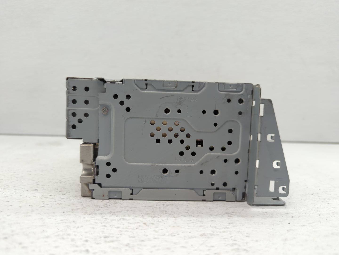 2011-2015 Hyundai Sonata Radio AM FM Cd Player Receiver Replacement P/N:86120-02440 96180-3Q6004X Fits OEM Used Auto Parts -