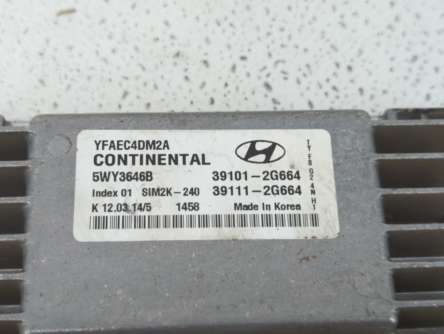 2011-2014 Hyundai Sonata PCM Engine Control Computer ECU ECM PCU OEM P/N:39111-2G664 39101-2G664 Fits Fits 2011 2012 2013 20