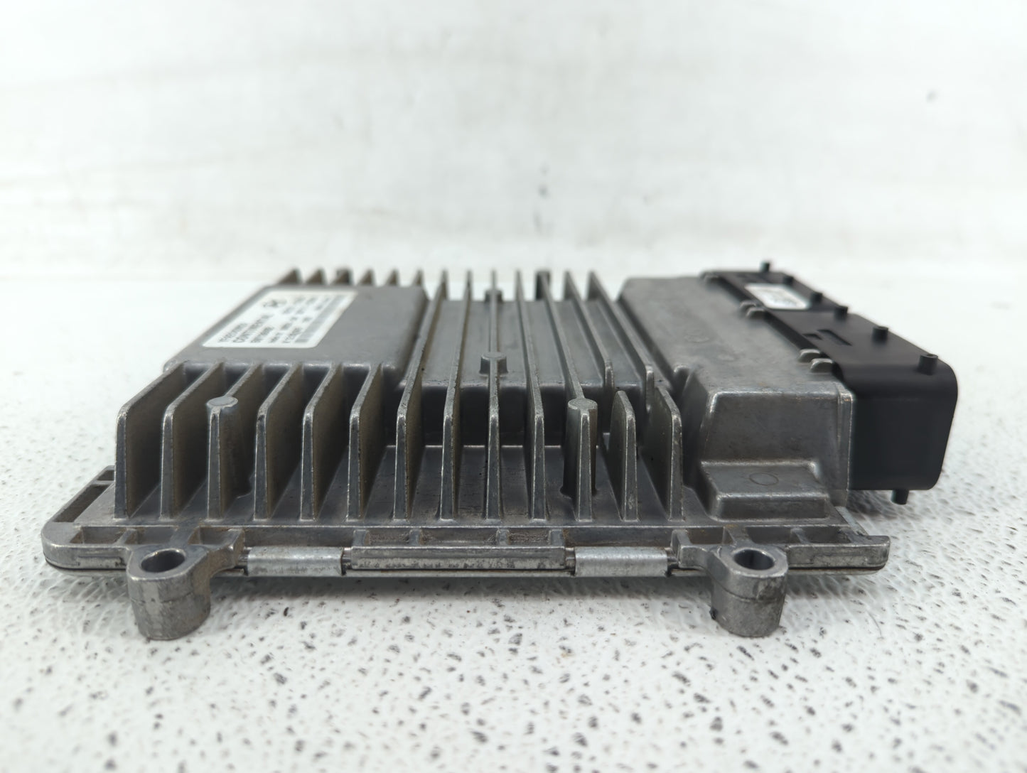 2011-2014 Hyundai Sonata PCM Engine Control Computer ECU ECM PCU OEM P/N:39111-2G664 39101-2G664 Fits Fits 2011 2012 2013 20