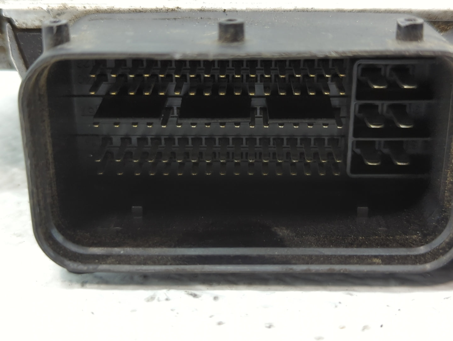 2011-2014 Hyundai Sonata PCM Engine Control Computer ECU ECM PCU OEM P/N:39111-2G668 39101-2G668 Fits Fits 2011 2012 2013 20