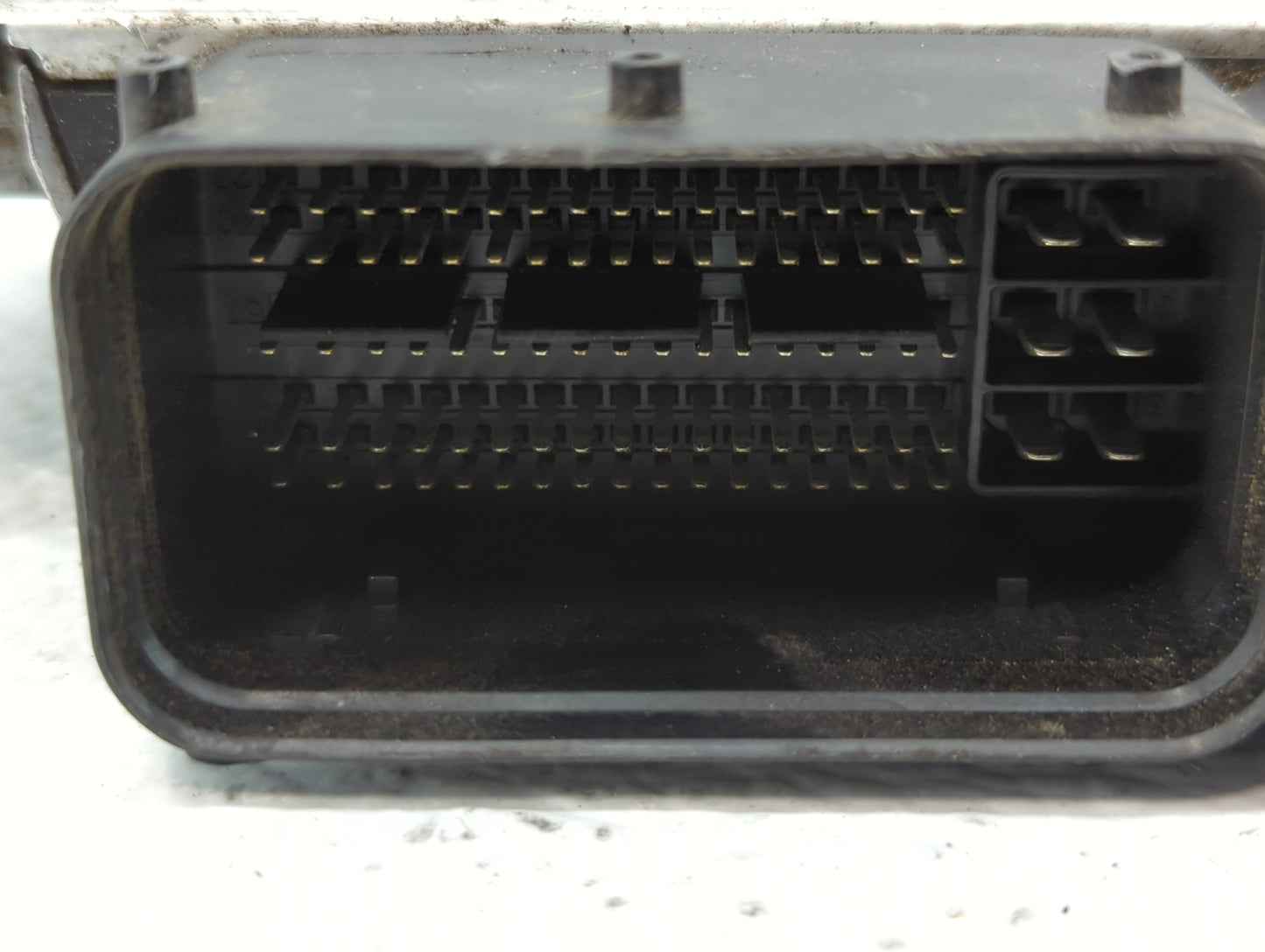 2011-2014 Hyundai Sonata PCM Engine Control Computer ECU ECM PCU OEM P/N:39111-2G668 39101-2G668 Fits Fits 2011 2012 2013 20