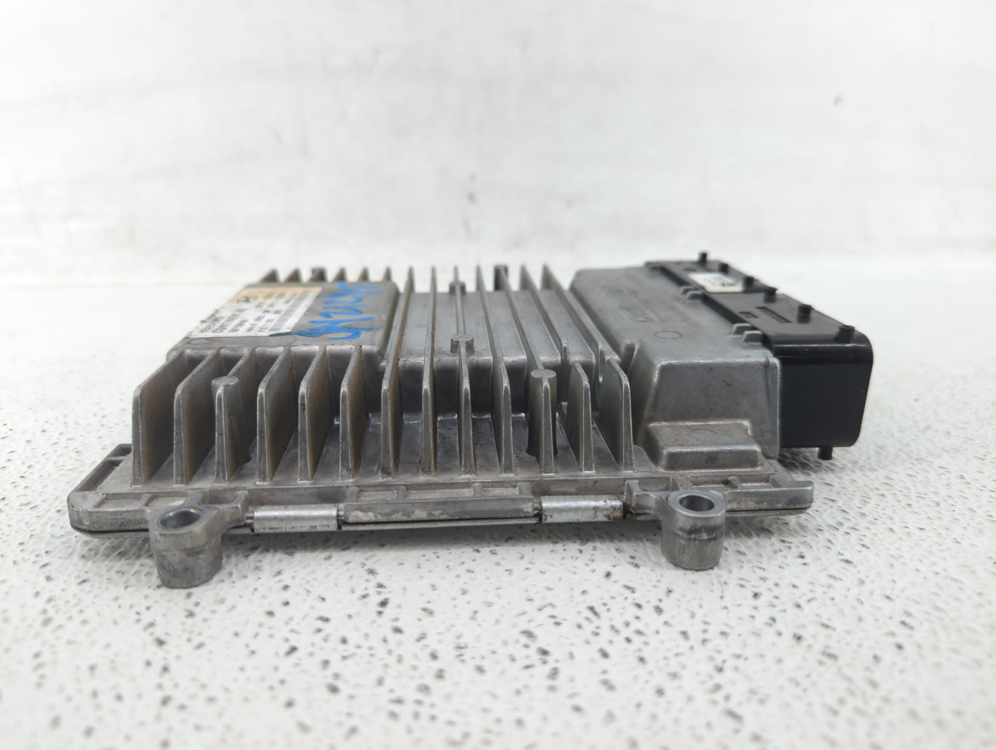 2011-2014 Hyundai Sonata PCM Engine Control Computer ECU ECM PCU OEM P/N:39111-2G660 39101-2G660 Fits Fits 2011 2012 2013 20