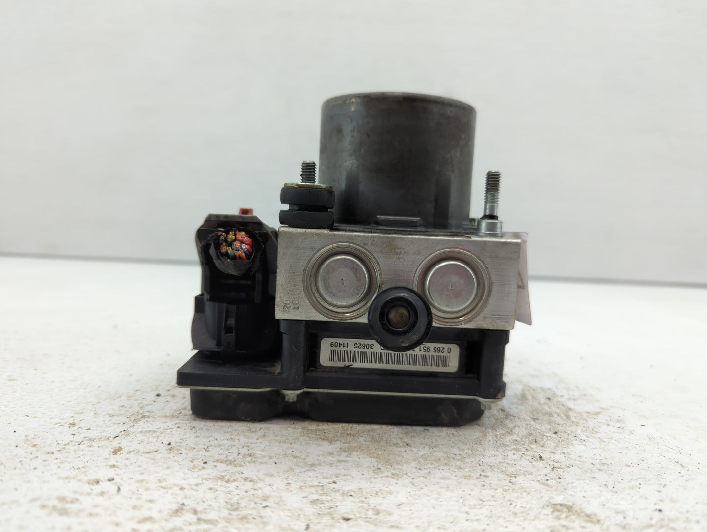 2011-2013 Hyundai Sonata ABS Pump Control Module Replacement P/N:58920-30500 Fits Fits 2011 2012 2013 OEM Used Auto Parts - 