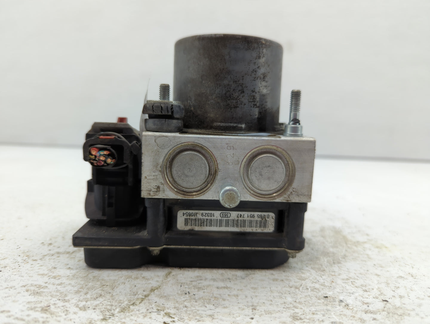 2011-2013 Hyundai Sonata ABS Pump Control Module Replacement P/N:58920-30500 Fits Fits 2011 2012 2013 OEM Used Auto Parts - 