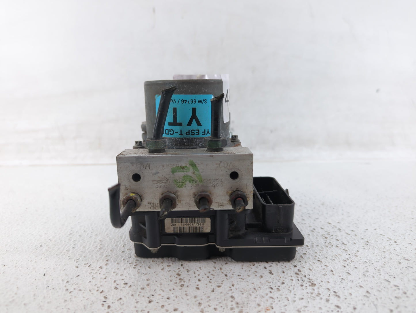 2011-2013 Hyundai Sonata ABS Pump Control Module Replacement P/N:58920-3Q400 58920-3Q500 Fits Fits 2011 2012 2013 OEM Used A