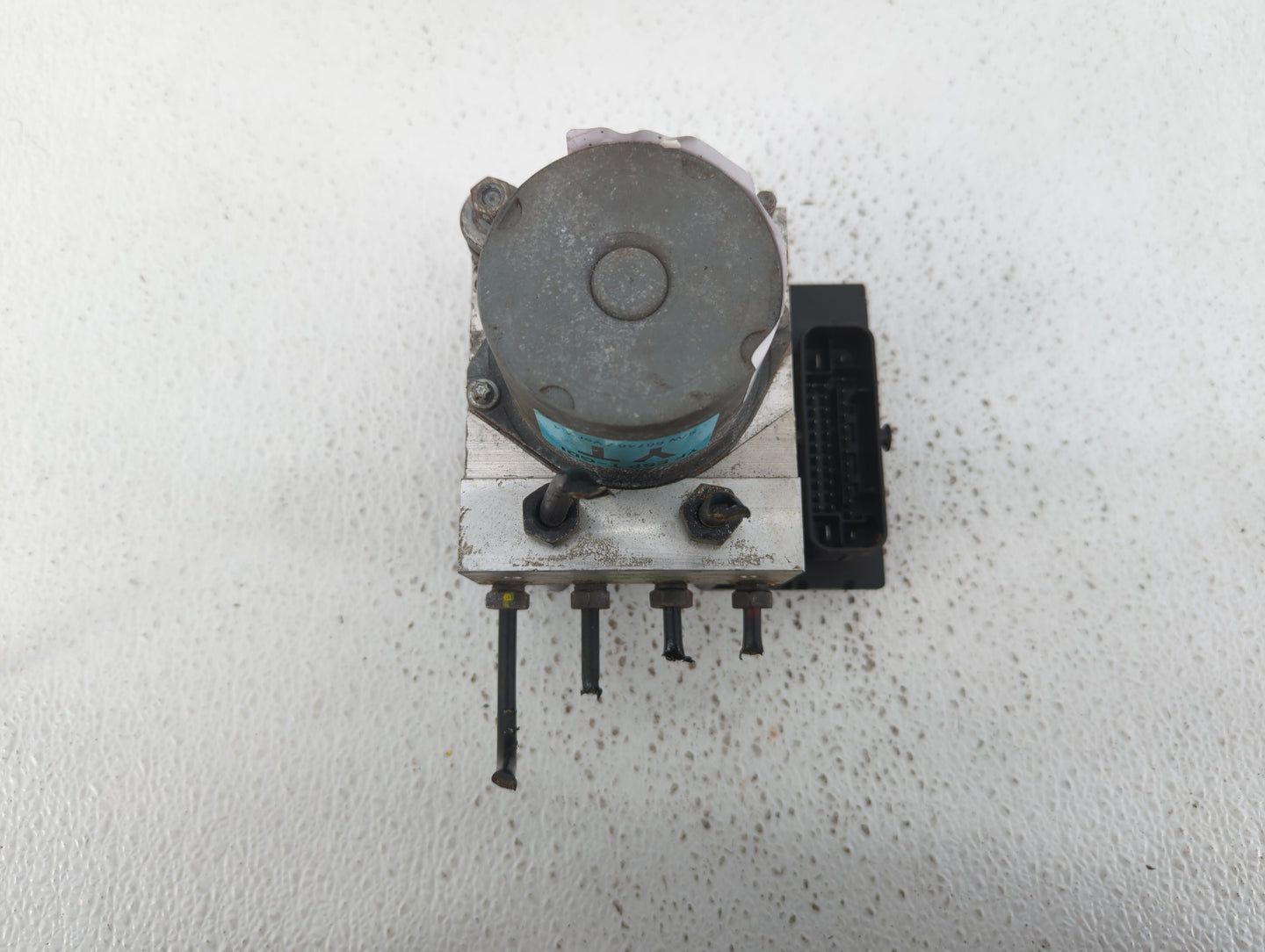 2011-2013 Hyundai Sonata ABS Pump Control Module Replacement P/N:58920-3Q400 58920-3Q500 Fits Fits 2011 2012 2013 OEM Used A