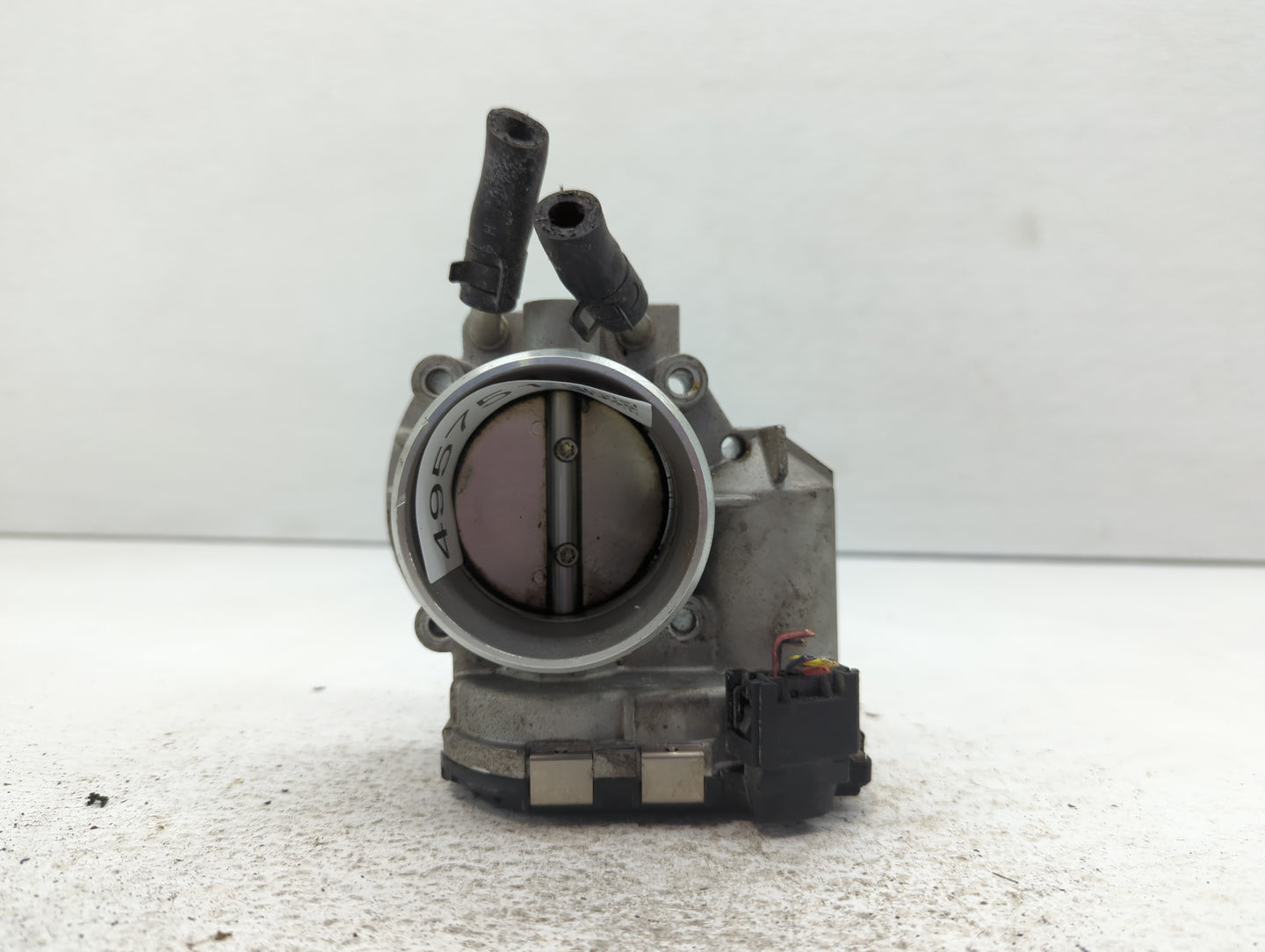 2011-2014 Hyundai Sonata Throttle Body P/N:22030-0T080 35100-2G710 Fits Fits 2011 2012 2013 2014 2015 2016 OEM Used Auto Par