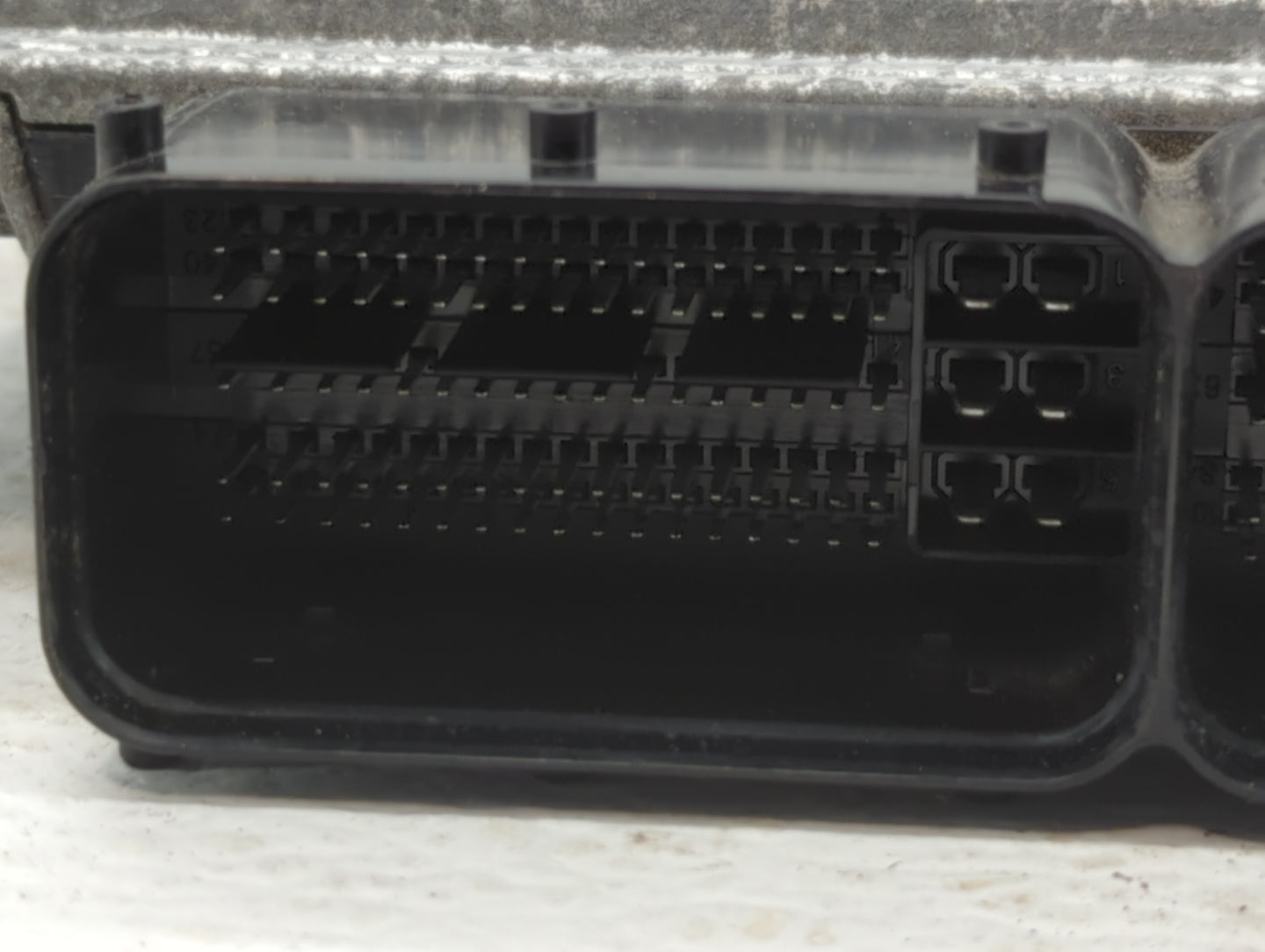 2011-2014 Hyundai Sonata PCM Engine Control Computer ECU ECM PCU OEM P/N:39111-2G669 39101-2G669 Fits Fits 2011 2012 2013 20