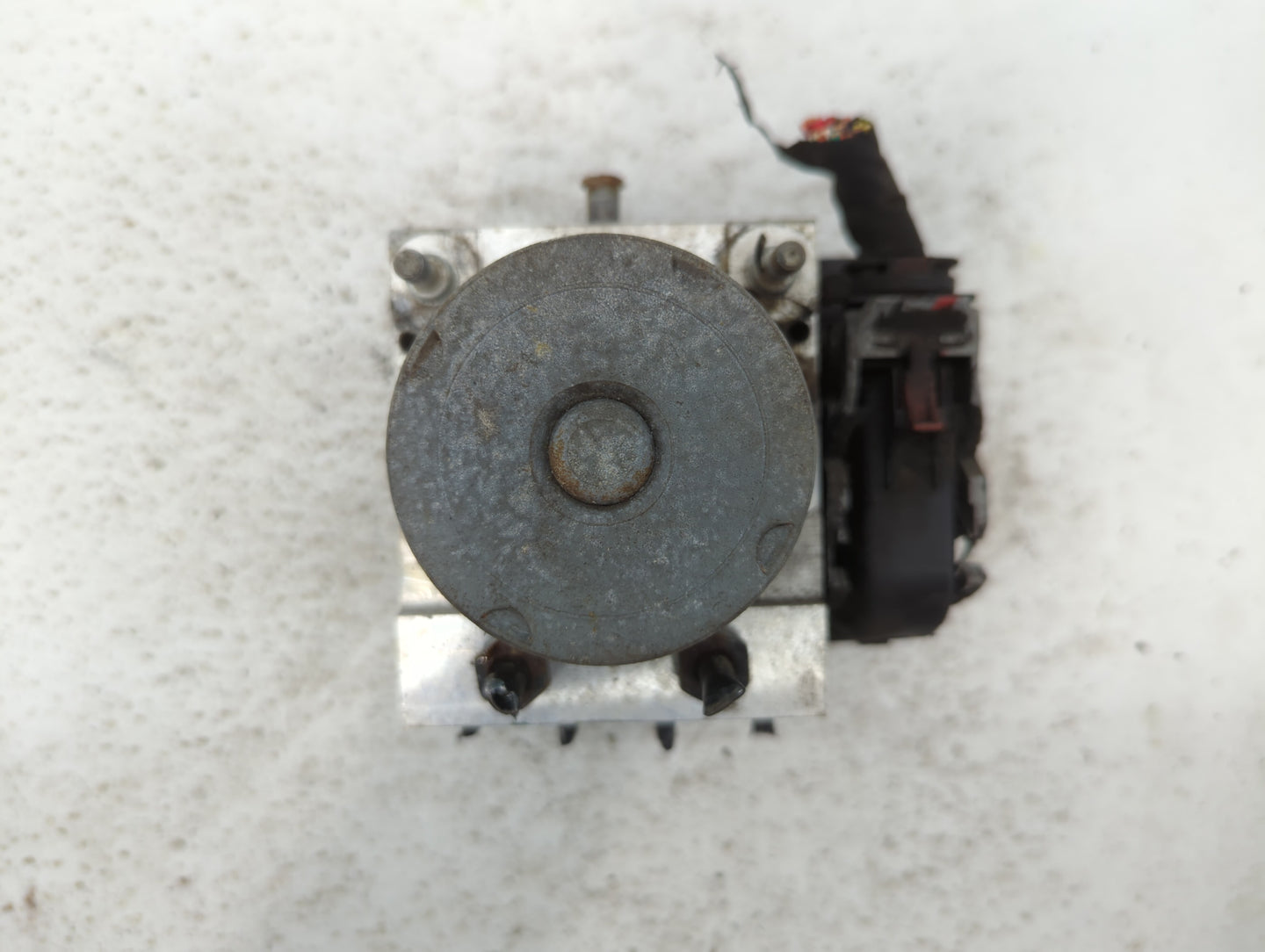 2011-2013 Hyundai Sonata ABS Pump Control Module Replacement P/N:58920-30500 Fits Fits 2011 2012 2013 OEM Used Auto Parts - 