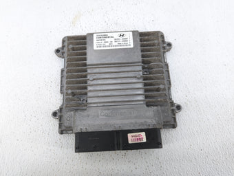 compare product 2011-2014 Hyundai Sonata PCM Engine Control Computer ECU ECM PCU OEM P/N:39111-2G667 39101-2G667 Fits Fits 2011 2012 2013 2014 OEM Used Auto Parts