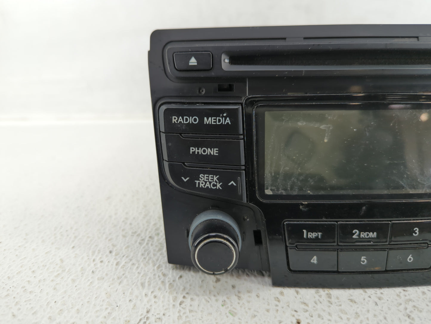 2012-2015 Hyundai Sonata Am Fm Cd Player Radio Receiver - Oemusedautoparts1.com